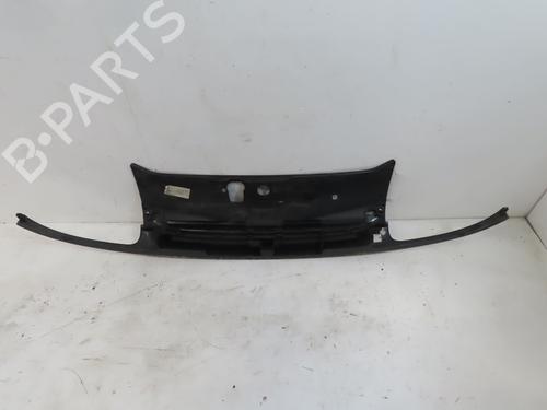 Grill RENAULT CLIO II (BB_, CB_) 1.4 (B/CB0C, B/CB0S) (75 hp) 31055271