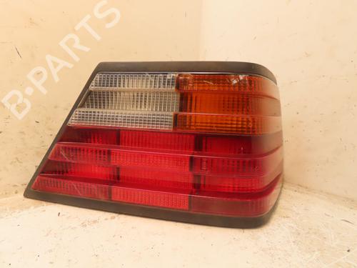 Used Right taillight MERCEDES-BENZ 124 Saloon (W124) 250 Turbo-D (124.128) (126 hp) 30954777