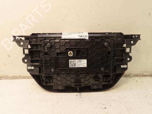 Used Display monitor OPEL CORSA F (P2JO) 1.5 (68) (102 hp) 31747651