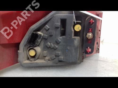 Right taillight PEUGEOT 607 (9D, 9U) 2.2 HDi | BP8988596C35 