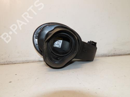 Used Fuel flap FORD FIESTA VII (HJ, HF) 1.1 Ti-VCT (86 hp) 29577659