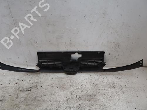 Used Grille Grille PEUGEOT 206 SW (2E/K) 1.4 HDi (68 hp) 33744448 33744448