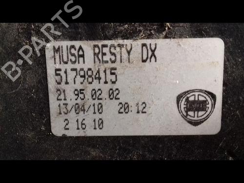 Used Right taillight LANCIA MUSA (350_) 1.3 D Multijet (350.AXM11, 350.AXM1A, 350.AXI1A) (95 hp) 11702791