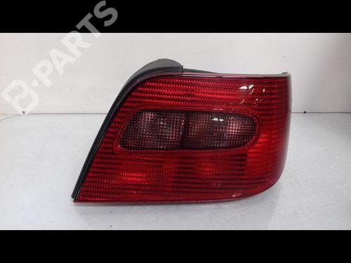 Used Right taillight CITROËN XSARA (N1) 2.0 HDi 109 (109 hp) 8983577