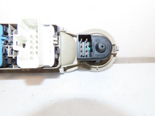 Used Left front window switch RENAULT MODUS / GRAND MODUS (F/JP0_) 1.4 (JP01, JP0J) (98 hp) 26897901