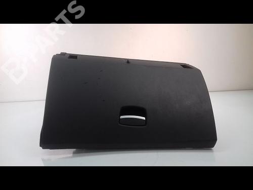 Used Glove box RENAULT LAGUNA III (BT0/1) 1.5 dCi (BT00, BT0A, BT0T, BT1J) (110 hp) 9004792