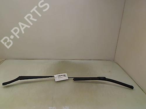Used Front windshield wiper arm VW TOURAN (1T1, 1T2) 1.9 TDI (105 hp) 14894454