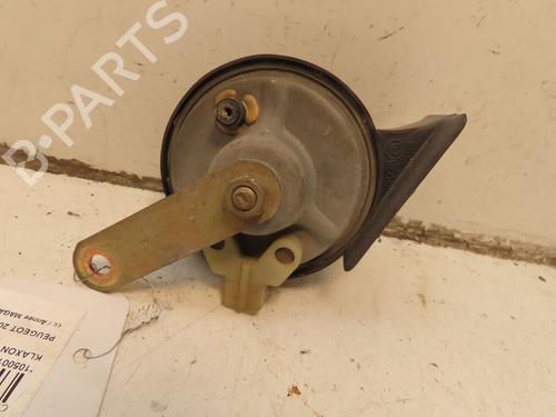 horn-peugeot-206-hatchback-2ac-1998-1999-2000-2001-2002-2003-2004-2005-2006-2007-2008-2009-2010-2011-2012-32486699 main image