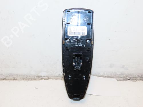 Used Left front window switch BMW X1 (F48) sDrive 18 d (150 hp) 29516422