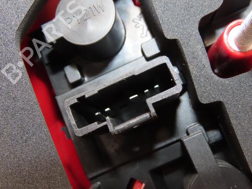 Used Right taillight PEUGEOT 206+ (2L_, 2M_) 1.4 i (73 hp) 27438632