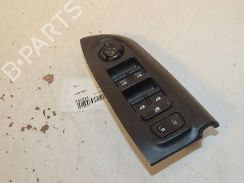 left-front-window-switch-fiat-500x-334_-2014-32223825 main image