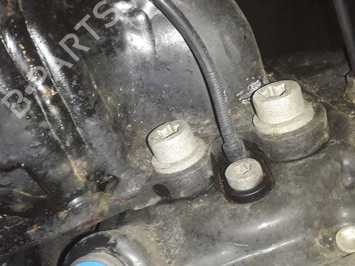 Used Rear axle CITROËN C3 III (SX) 1.2 VTi 82 (82 hp) 8990409