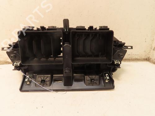 Used Climate control PEUGEOT 2008 II (UD_, US_, UY_, UJ_, UR_, UC_) 1.5 BlueHDI 130 (131 hp) 30189260