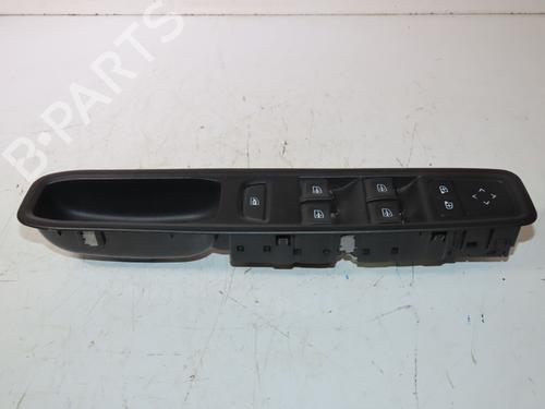 Used Left front window switch DACIA SANDERO III 1.0 TCe 100 ECO-G (101 hp) 30953572