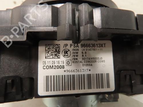 steering-column-stalk-peugeot-5008-0u_-0e_-2009-2010-2011-2012-2013-2014-2015-2016-2017-32099950 main image