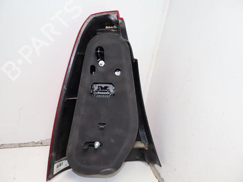 Høyre baklys Høyre baklys DACIA LOGAN (LS_) 1.4 (LS0A, LS0C, LS0E, LS0G) (75 hp) 39755693 39755693