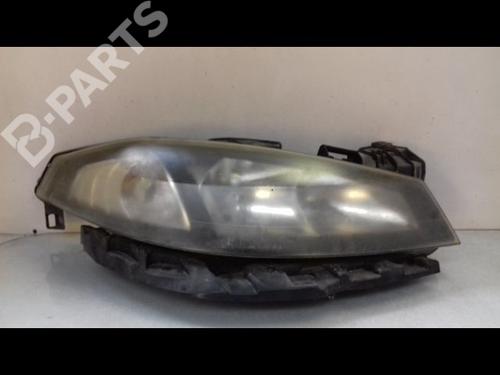 Used Right headlight RENAULT LAGUNA II (BG0/1_) 1.9 dCi (BG08, BG0G) (120 hp) 8987931