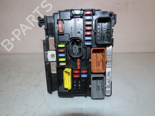 Used Fuse box CITROËN C3 I (FC_, FN_) 1.4 HDi (68 hp) 30950772