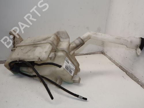 Used Windscreen washer tank Windscreen washer tank 37062134 37062134