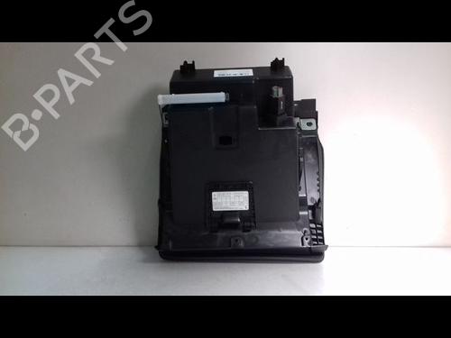 Glove box NISSAN PULSAR Hatchback (C13) 1.2 DIG-T | BP14956474C95