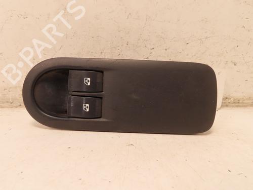 Fensterheberschalter links vorne für RENAULT MEGANE II (BM0/1_, CM0/1_) 2.0 (230 hp) 30953567