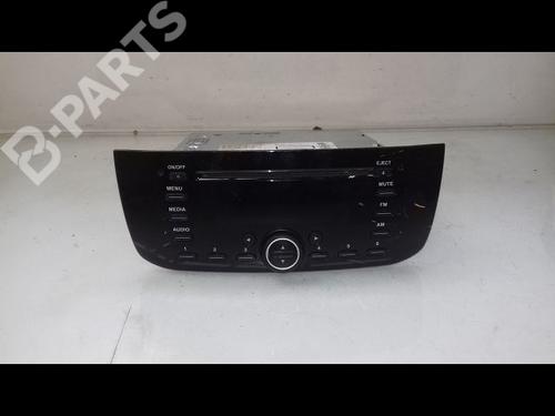Bilradio FIAT PUNTO EVO (199_) 1.3 D Multijet (199AXC1A, 199BXC1A, 199AXT1A, 199BXT1A) (75 hp) 8977995