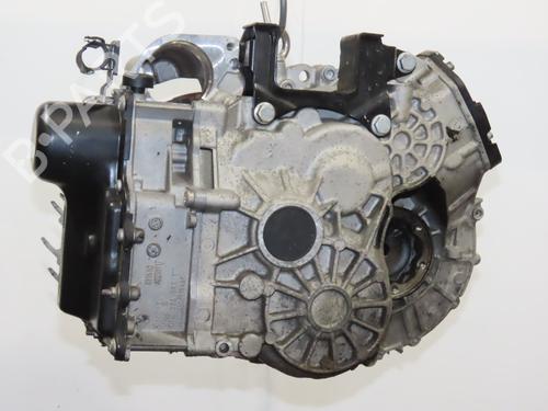 Used Gearbox AUDI A1 Sportback (8XA, 8XF) 1.4 TFSI (122 hp) 29494113