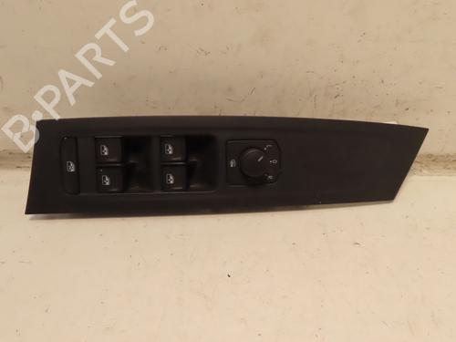 Used Left front window switch SKODA FABIA IV (PJ3) 1.0 TSI (95 hp) 30953533