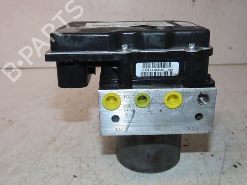 Used ABS pump CITROËN C4 II (NC_) 1.6 BlueHDi 100 (99 hp) 30556983