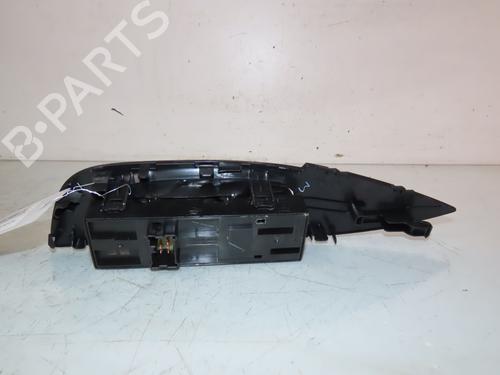 Used Left front window switch NISSAN QASHQAI II (J11, J11_) 1.2 DIG-T (115 hp) 24706429