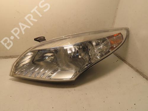 Used Left headlight RENAULT MEGANE III Grandtour (KZ0/1) 1.5 dCi (KZ0C, KZ1A) (90 hp) 30825093