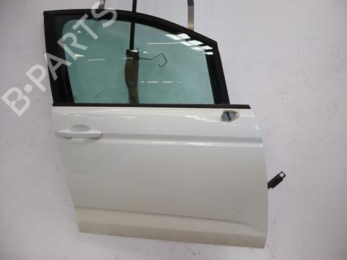 Used Right front door Right front door 38022998 38022998