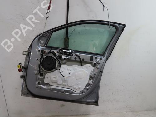 Used Right front door PEUGEOT 308 II (LB_, LP_, LW_, LH_, L3_) 1.2 THP 110 (110 hp) 30047992
