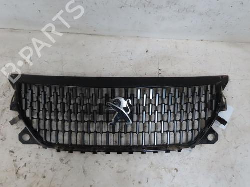 grille-peugeot-2008-ii-ud_-us_-uy_-uj_-ur_-uc_-2019-30979630 main image