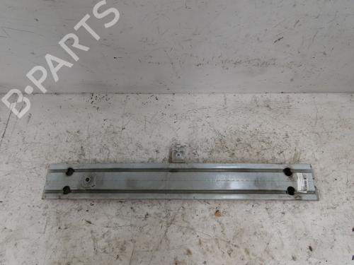 Used Front bumper reinforcement Front bumper reinforcement 28207207 28207207