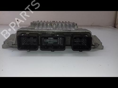 Used Engine control unit (ECU) PEUGEOT 1007 (KM_) 1.4 HDi (68 hp) 8997179