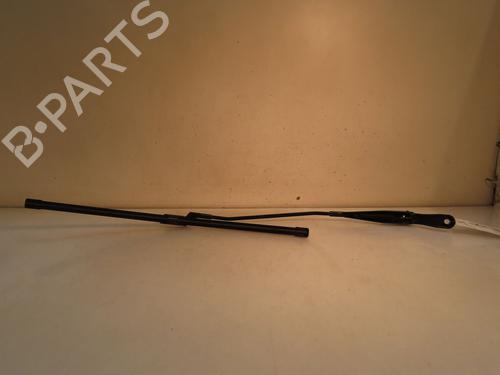Used Front windshield wiper arm RENAULT ZOE (BFM_) ZOE (88 hp) 17372225