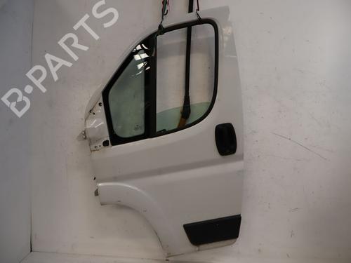 Used Left front door Left front door 39219757 39219757
