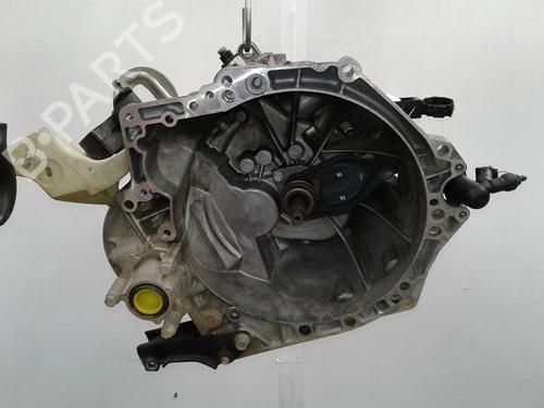 Used Gearbox CITROËN C3 III (SX) 1.2 THP 110 (SXHNPS, SXHNZT, SXHNZ6) (110 hp) 8997270