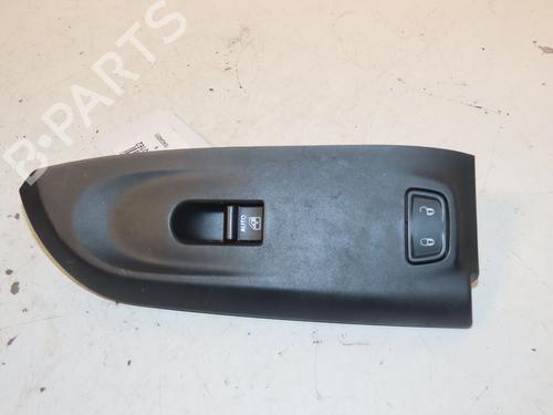 switch-fiat-500x-334_-2014-32223802 main image