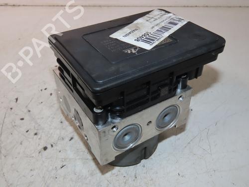 Used ABS pump PEUGEOT 2008 I (CU_) 1.2 THP 110 / PureTech 110 (110 hp) 31030774