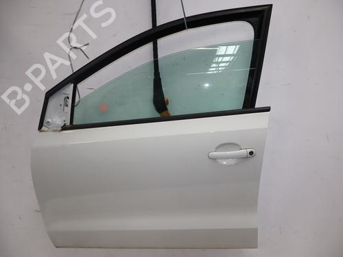 Used Left front door Left front door 39219772 39219772