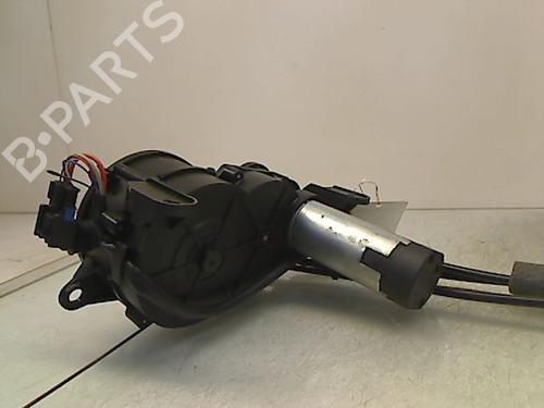 Used Front right lock PEUGEOT 1007 (KM_) 1.4 HDi (68 hp) 8988831