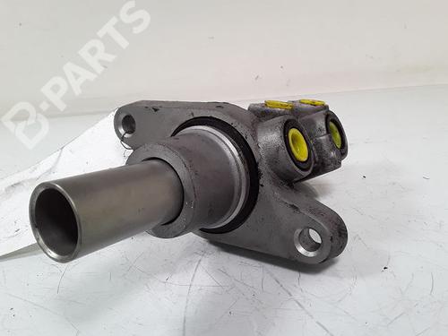 Brake master cylinder PEUGEOT 5008 (0U_, 0E_) 1.6 HDi | BP8995540M77 