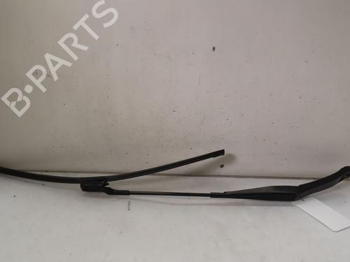 Used Front windshield wiper arm ALFA ROMEO GIULIETTA (940_) 1.4 TB (940FXB1A, 940FXB11) (170 hp) 18732815