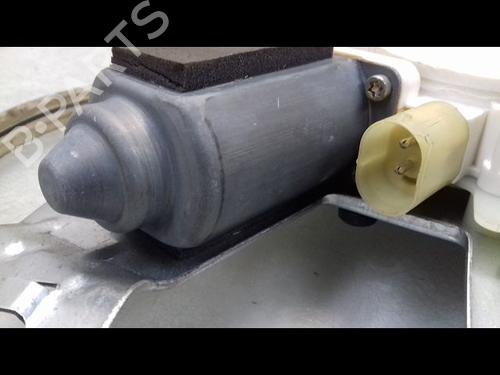 Front right window mechanism BMW 5 (E39) 530 d | BP23151927C23