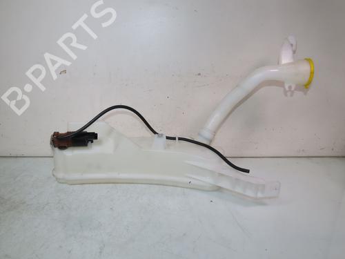 Used Windscreen washer tank Windscreen washer tank RENAULT ARKANA I (LCM_, LDN_) 1.6 E-TECH 145 (LDMU) (143 hp) 36396750 36396750