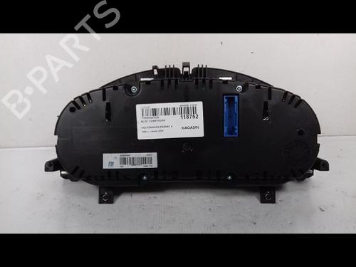 Used Instrument cluster VW PASSAT B6 Variant (3C5) 2.0 TDI 16V 4motion (140 hp) 8994576