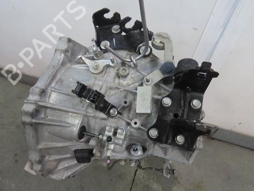 gearbox-toyota-auris-_e18_-2012-2013-2014-2015-2016-2017-2018-2019-26310861 main image