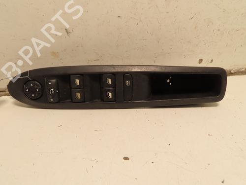 Used Left front window switch Left front window switch CITROËN C4 II (NC_) 1.2 THP 130 (NCHNYM, NCHNYT) (130 hp) 33137566 33137566